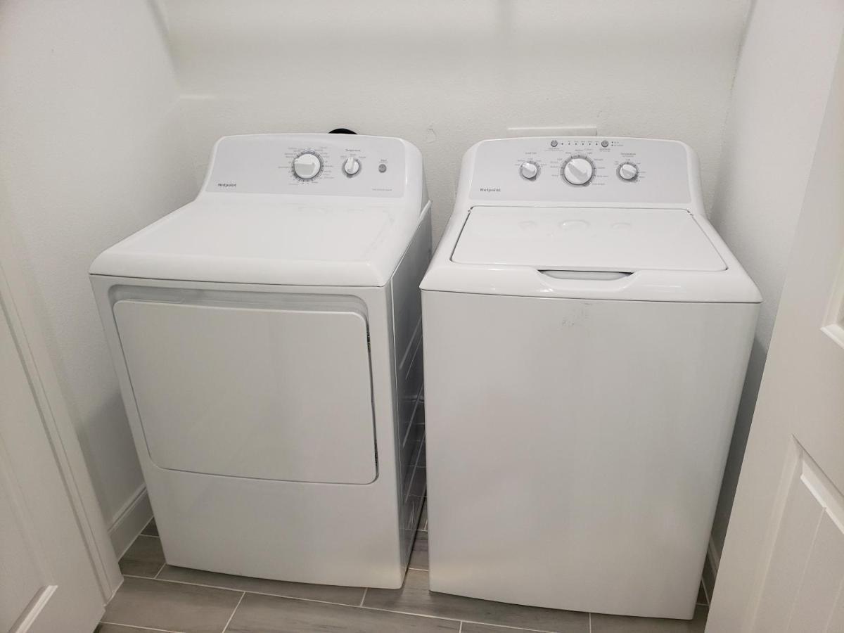 Home Away From Home Unit B Хюстън Екстериор снимка